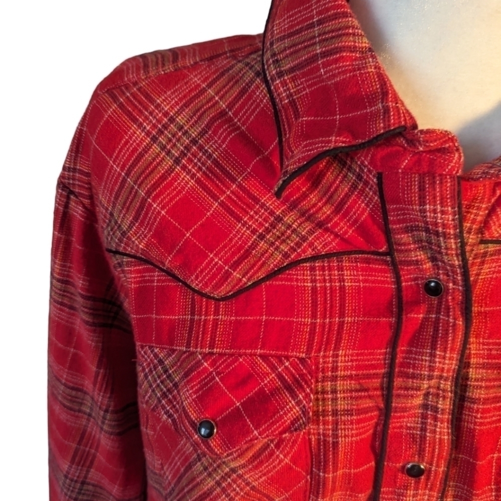 Back in The Saddle Western Pearl Snap cowgirl red Plaid Shirt Embroidery sz XL - Picture 2 of 11
